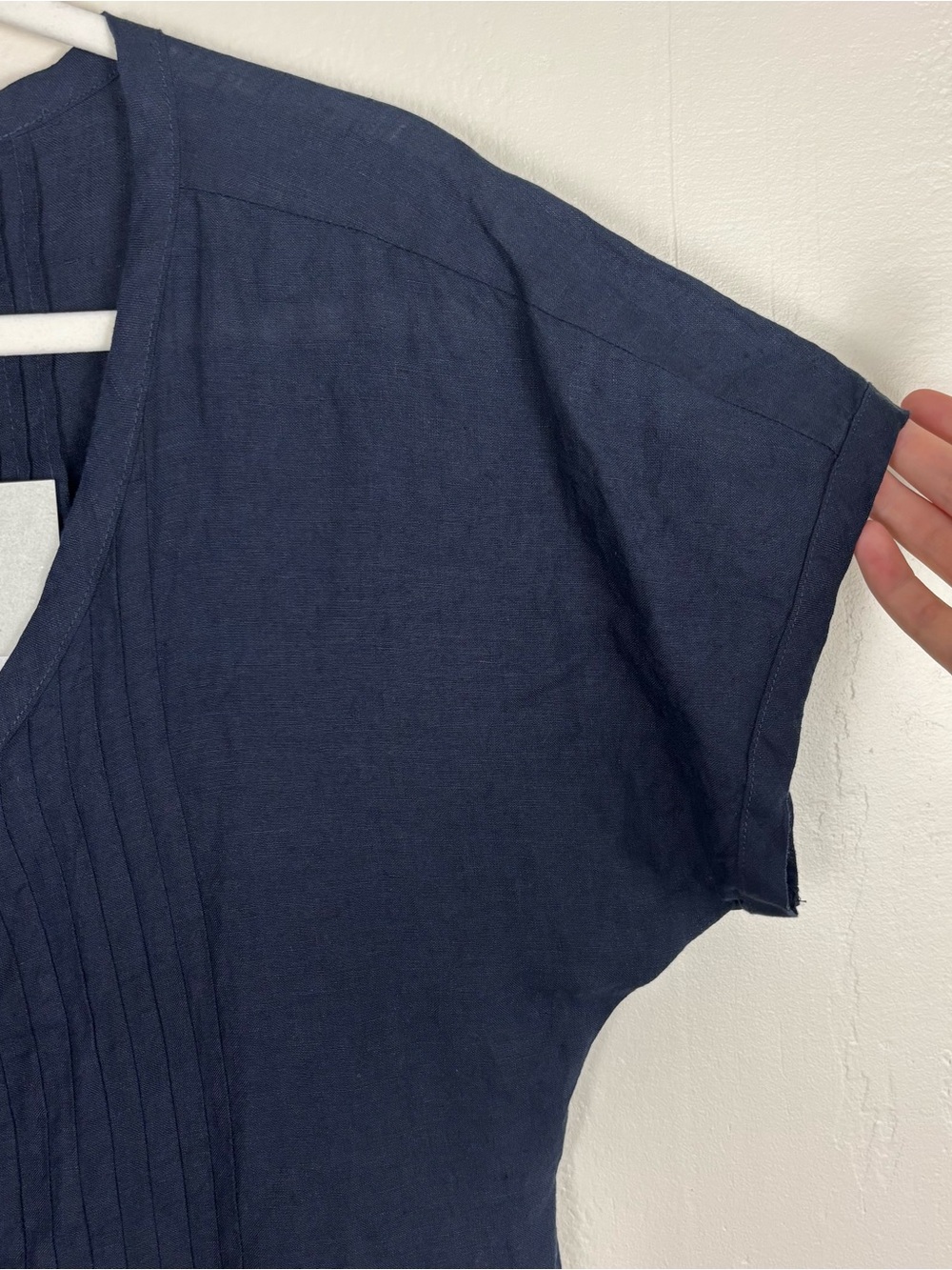 Poetry 100% Linen Pintuck Dress Women’s US 10 Navy Short Sleeve Pockets NWT UX18 - Picture 3 of 7